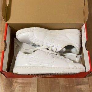 White Nike Sneakers